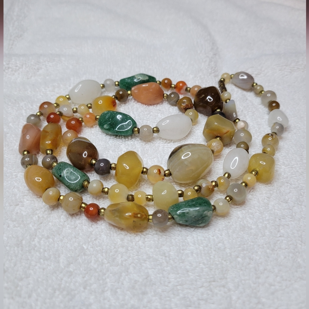 GEMSTONE POLISHED CHUNKY STONE NECKLACE